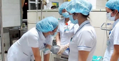 Còn ai đứng ngoài tai biến chạy thận tại Hoà Bình...