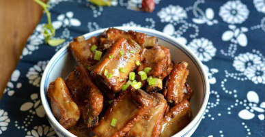 Nguyên liệu này nhà nào cũng có, thêm vào món sườn rim thì ngon bất ngờ ai cũng mê