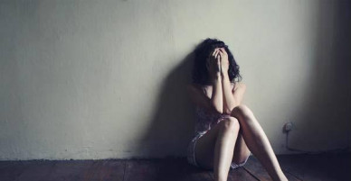 Gửi người mẹ có chồng ngoại tình: Vì mẹ, con sẽ tha thứ cho ông ấy