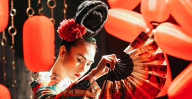 Mỹ Tâm lạ lẫm với hình tượng Geisha