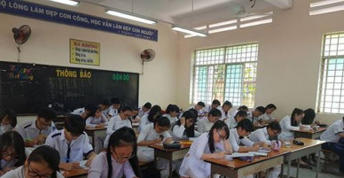 Cô giáo bị phản ánh không nói gì: Nghiêm khắc, thiếu cởi mở