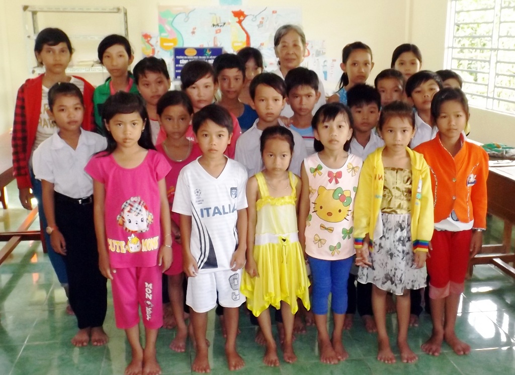 thứ trưởng,cơ sở giáo dục công lập,hỗ trợ thi thpt quốc gia,tổ chức liên hoan cuối năm,sơn la cấm tổ chức liên hoan cuối năm,chia tay học sinh cuối năm,phí phục vụ thi cử,khoản thu từ học sinh,học hành,thông tin giáo dục, văn hóa, học sinh, sinh viên, học