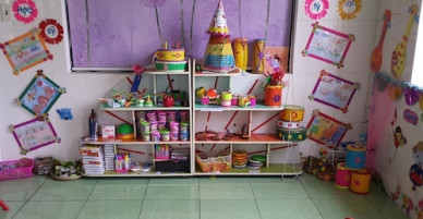 Ép nữ sinh viên mang bầu phải quỳ, phụ huynh bị khởi tố
