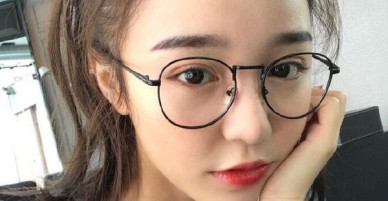 Vào nhầm WC nam tình cờ gặp crush, nữ sinh nhận cái kết không ai ngờ
