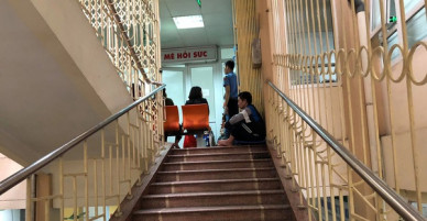 Công an đang xác minh danh tính nạn nhân vụ kéo lê hàng trăm mét trên phố Hà Nội, hiện vẫn chưa có người nhà đến thăm nom
