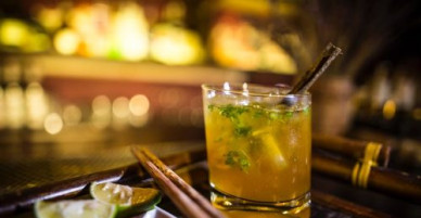 Cocktail phở bò của Việt Nam lên báo nước ngoài