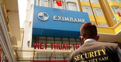 Khách hàng mất gần 300 tỷ tiền tiết kiệm: Eximbank công bố thông tin bất thường