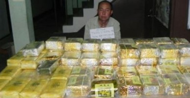 Bắt “ông trùm” vận chuyển 40kg ma túy dạng “đá”, 120.000 viên ma túy trên lằn ranh biên giới