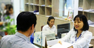 Hà Nội đề nghị công chức dán Quy tắc ứng xử trên bàn làm việc