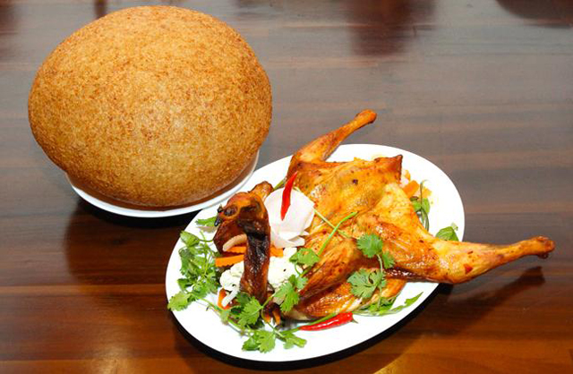 An Giang, Châu Đốc, Long Xuyên, tin8, huyền bí, núi Sam, chùa bà, bánh bò, thốt nốt, du lịch, núi Cô Tô, Trà Sư, rừng tràm, chợ nổi, Búng Bình Thiên, đồi Tức Dụp, Tung Lò Mò,