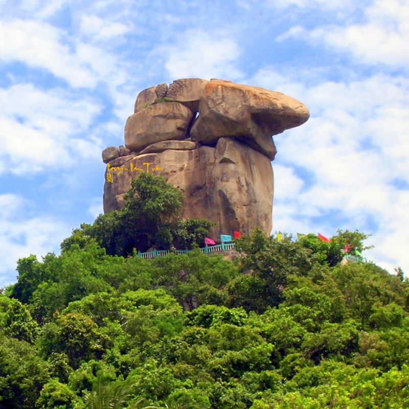 An Giang, Châu Đốc, Long Xuyên, tin8, huyền bí, núi Sam, chùa bà, bánh bò, thốt nốt, du lịch, núi Cô Tô, Trà Sư, rừng tràm, chợ nổi, Búng Bình Thiên, đồi Tức Dụp, Tung Lò Mò,