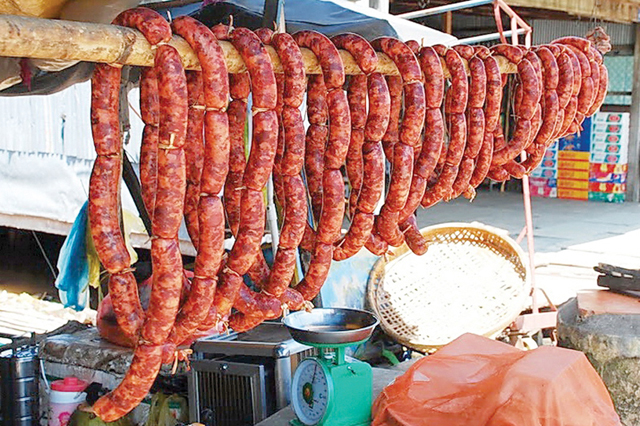 An Giang, Châu Đốc, Long Xuyên, tin8, huyền bí, núi Sam, chùa bà, bánh bò, thốt nốt, du lịch, núi Cô Tô, Trà Sư, rừng tràm, chợ nổi, Búng Bình Thiên, đồi Tức Dụp, Tung Lò Mò,