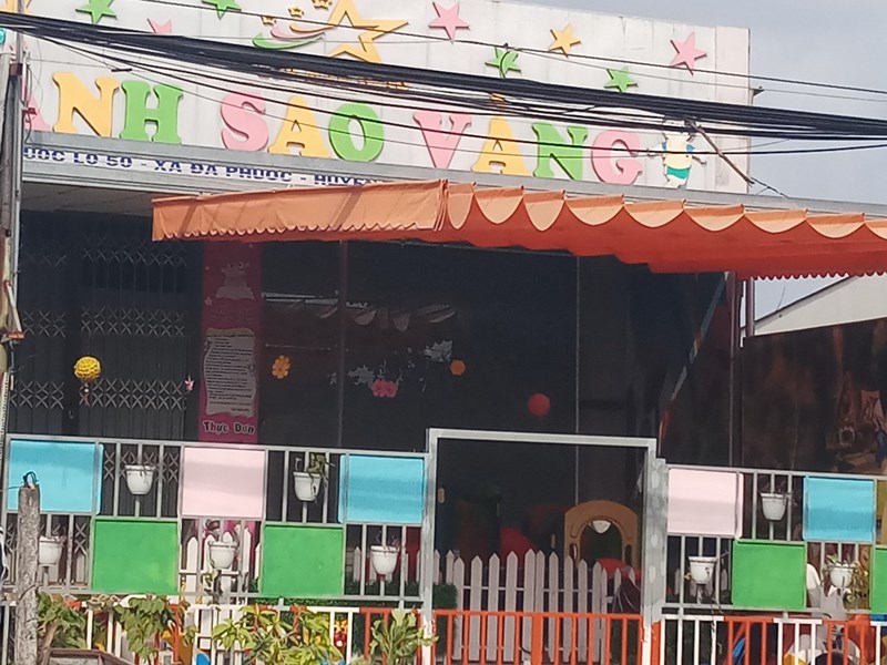 tin8, cô giáo đánh học sinh, cô giáo mầm non bạo hành học sinh, kẹp cổ và tát vào mặt liên tiếp