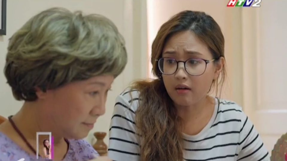 tin8, gạo nếp gạo tẻ tập 39, Nhân sang ra mắt nhà bạn gái, Minh bị cả gia đình cấm cản qua lại với Nhân, Bà Mai nổi đóa vì biết bạn trai của con gái có tiền án và nghỉ học chỉ mới lớp 11, Minh tìm mọi cách lấy lòng người nhà chấp nhận Nhân, Ông Vương khuy