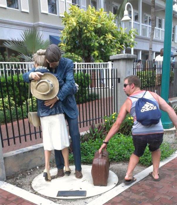 nhạt nhẽo, bức tượng, tin8, hài hước, tranh ảnh