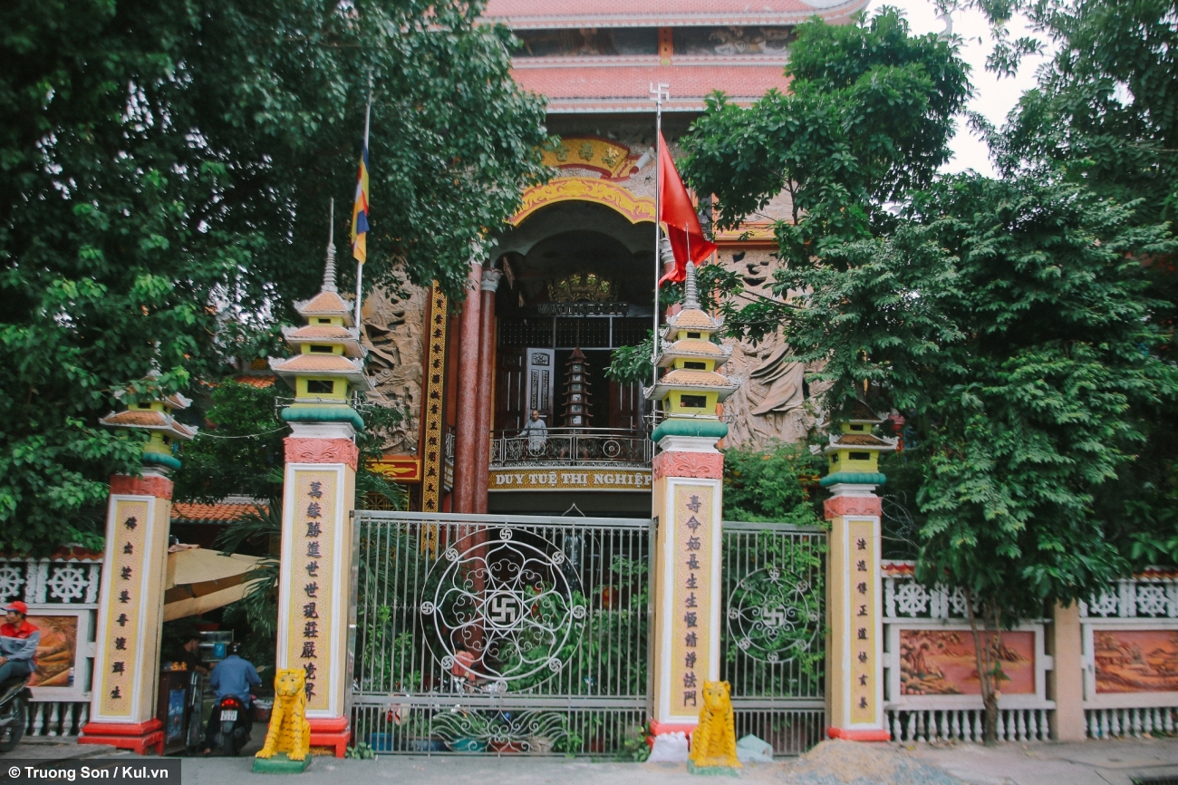khám bệnh, nổi tiếng, Sài Gòn, người nghèo, tin8, giúp đỡ, bệnh nhân