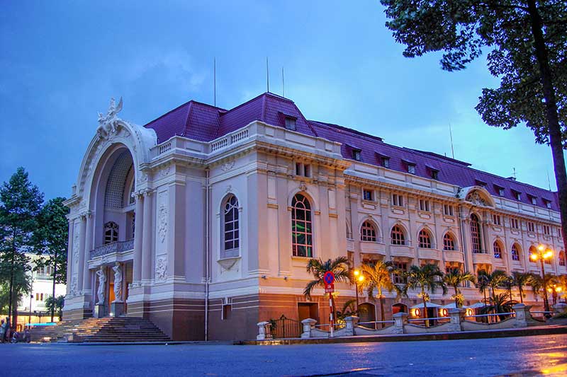 nhà hát, sân khấu, nhà hát thành phố, nhà hát hòa bình, nhà hát Bến Thành, nhà hát Trần Hữu Trang, tin8
