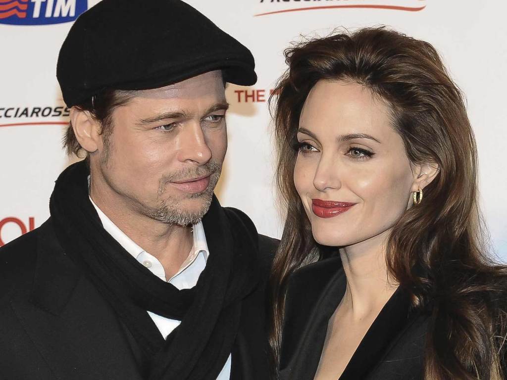 Brad Pitt, Angelina Jolie, hậu ly hôn, quyền nuôi con, David Beckham, cướp chồng, tin đồn, tin8